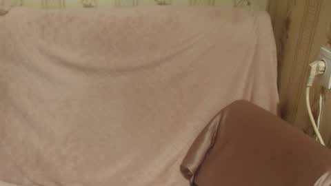 say meow and send tip  online show from February 5, 8:01 pm