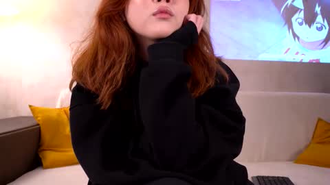 Anna online show from December 3, 10:39 am