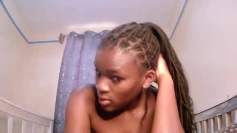 Candice online show from February 6, 7:02 am