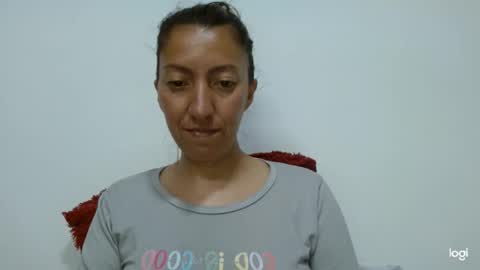 candymilfff online show from June 6, 8:59 pm