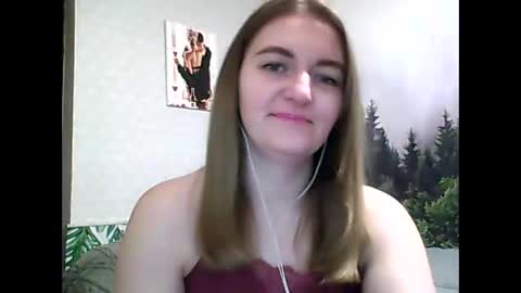 Daisy online show from March 5, 9:39 pm