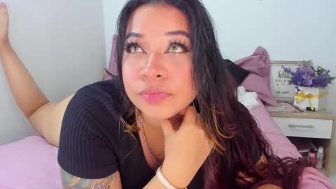 candyr0se_ online show from February 2, 5:06 am