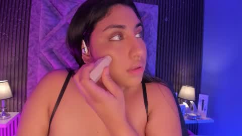 GABRIELA LOPEZ online show from January 15, 4:40 am