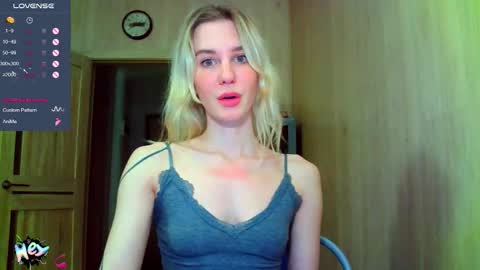 Snapshot of caramel_pie_ chatting on September 21, 5:33 pm caramel online show from September 21, 5:33 pm