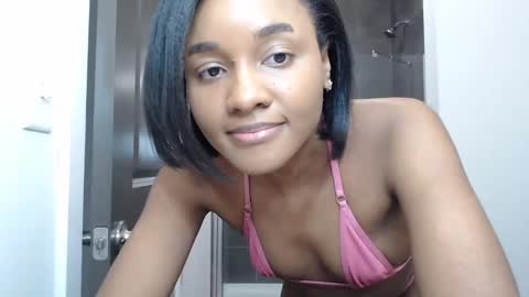 Krystal   online show from February 23, 9:44 pm