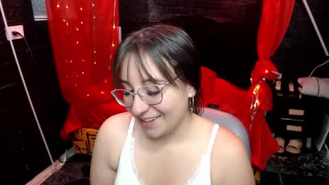 carla_999 online show from October 20, 1:36 pm