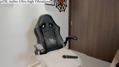 Carla online show from February 23, 10:09 pm