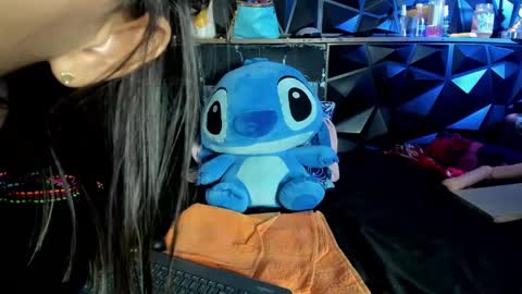 carlamarrinson online show from November 9, 5:47 am