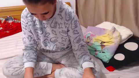 Snapshot of carlasweet00 chatting on October 9, 6:39 am carlasweet00 online show from October 9, 6:39 am