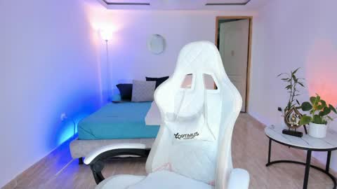 Alejandra online show from April 3, 12:19 am