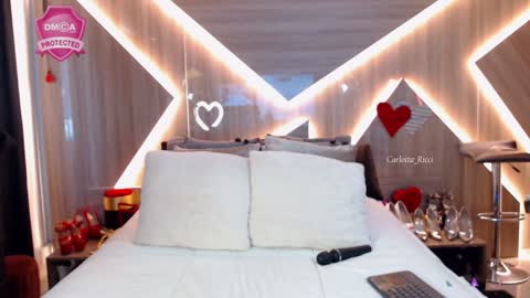 Snapshot of carlotta_ricci chatting on February 3, 5:14 pm Carla Carla I am sensual goddes and i was born for loveworshipping and enjoyment. online show from February 3, 5:14 pm
