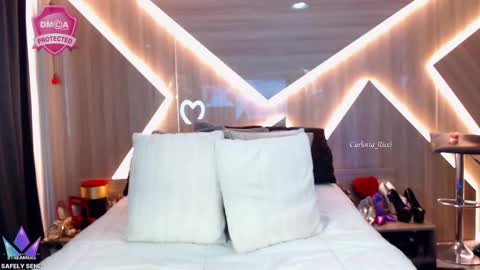 Snapshot of carlotta_ricci chatting on February 27, 7:15 pm Carla Carla I am sensual goddes and i was born for loveworshipping and enjoyment. online show from February 27, 7:15 pm