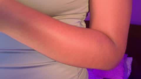 Snapshot of carly_monroe_ chatting on October 7, 11:31 pm Carly Monroe online show from October 7, 11:31 pm