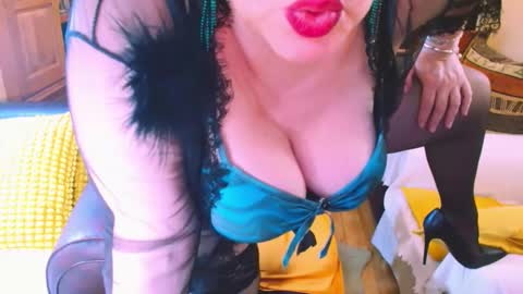 Snapshot of carmenrossi chatting on February 2, 9:30 am Carmen online show from February 2, 9:30 am