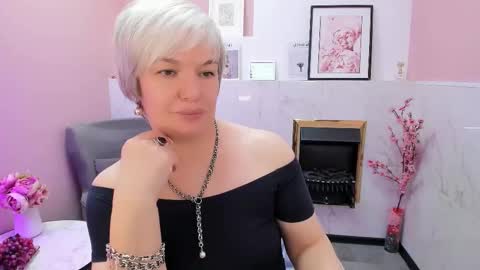 Carmen online show from March 8, 2:04 am