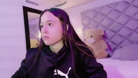 caro_adams1 online show from November 27, 11:57 am