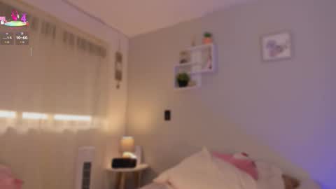 caro_sanchezz online show from February 26, 1:32 pm