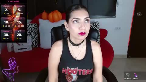 Caroline online show from October 2, 1:49 pm