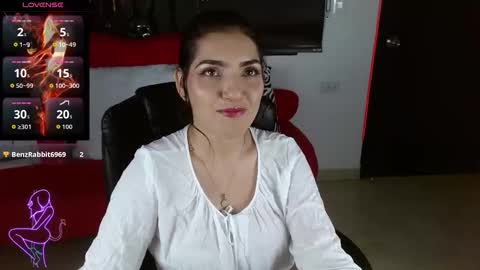 Caroline online show from January 15, 2:34 pm