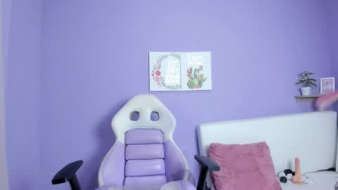 Carolina  online show from February 27, 8:39 am