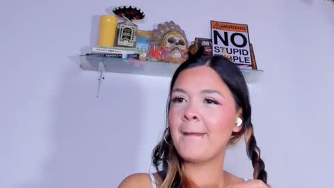 CarolinaM online show from November 12, 6:39 pm