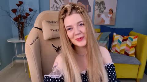 carolinasherry online show from February 13, 5:42 am