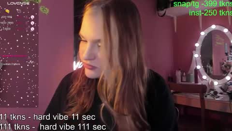 Caro online show from November 26, 12:55 am