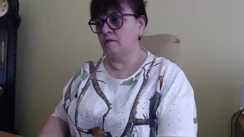 CarolineDream  online show from March 12, 6:29 am