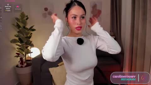 carol  online show from November 28, 6:33 pm