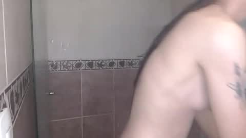 carolinethomson online show from October 18, 12:36 am