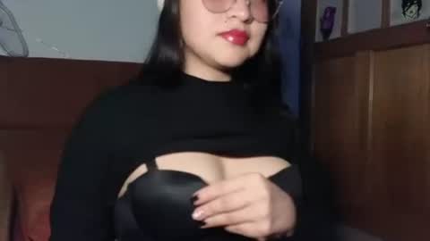 Caroll online show from December 6, 12:45 am