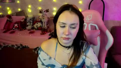 Coralline online show from January 7, 8:50 am