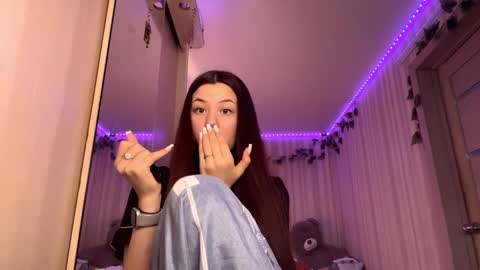 Emma online show from December 18, 6:18 am