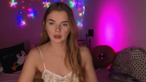 carriebradshawww online show from January 12, 5:07 pm