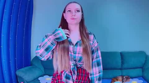 Nancy 3 online show from April 28, 1:59 pm