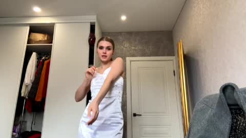 Aria online show from March 24, 9:03 am