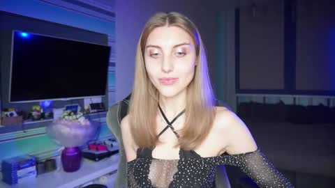 Seductress Cassia  FINDOM AND SADISM  NO NUDE online show from September 9, 7:24 pm