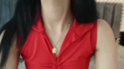 Snapshot of cassie_bloom chatting on October 8, 5:45 am cassie_bloom online show from October 8, 5:45 am