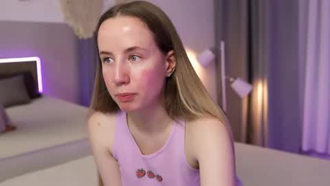 Snapshot of cassie_kelman chatting on September 13, 9:12 pm Cassie online show from September 13, 9:12 pm