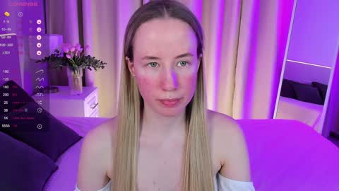 Snapshot of cassie_kelman chatting on February 1, 9:19 pm Cassie online show from February 1, 9:19 pm