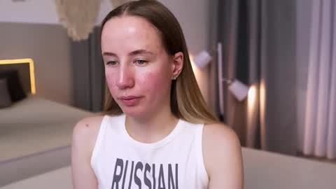 Snapshot of cassie_kelman chatting on September 12, 8:49 pm Cassie online show from September 12, 8:49 pm