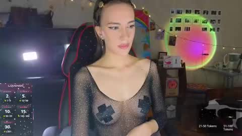 Cassie I really want Lovense Camera - check my wishlist    online show from September 9, 5:57 pm