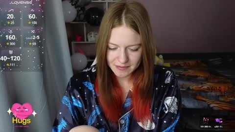 Snapshot of cassiejuice chatting on December 19, 12:24 am Cassie online show from December 19, 12:24 am