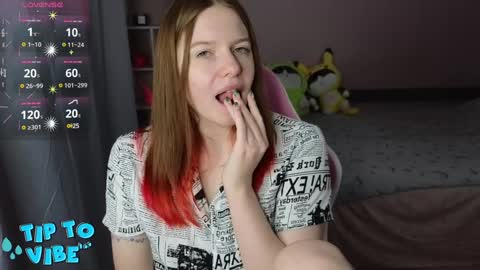 Snapshot of cassiejuice chatting on December 9, 6:46 pm Cassie online show from December 9, 6:46 pm