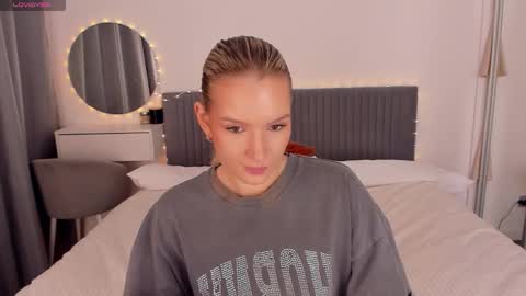 Angel 3 online show from March 15, 1:57 pm