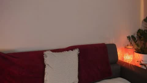  cassandra  online show from October 20, 6:00 pm