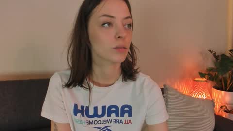  cassandra  online show from September 16, 6:16 pm