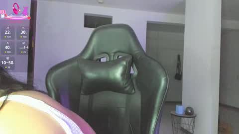 Snapshot of cassjimenez chatting on September 25, 8:02 am Cassandra online show from September 25, 8:02 am