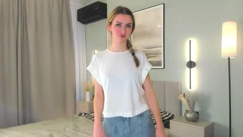 For friends Kira online show from February 18, 7:18 am