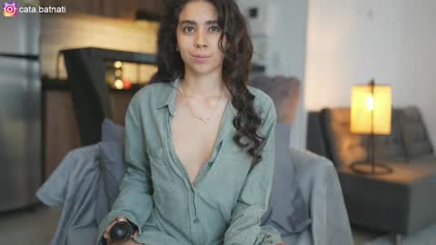 Catalina online show from April 6, 2:18 pm